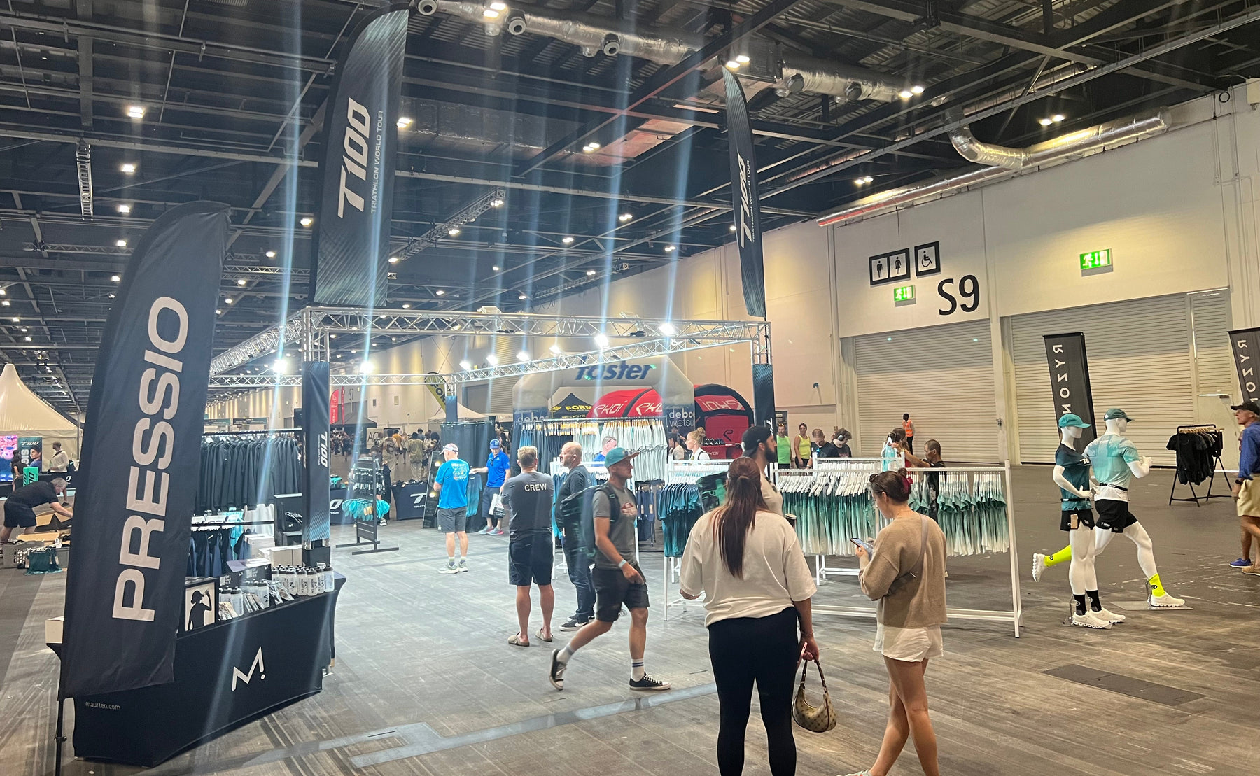 Event lighting truss hire Excel London