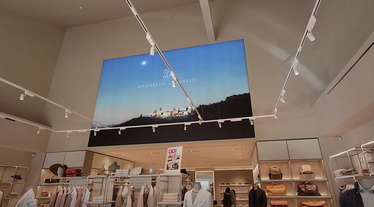 GL180 Lightbox with Edge-Lit Stretch Fabric Graphics